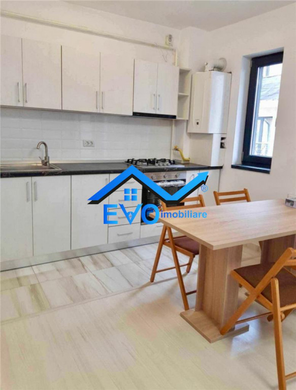 Apartament cu 2 camere ,500m de Rond Pacurari, De inchiriat,