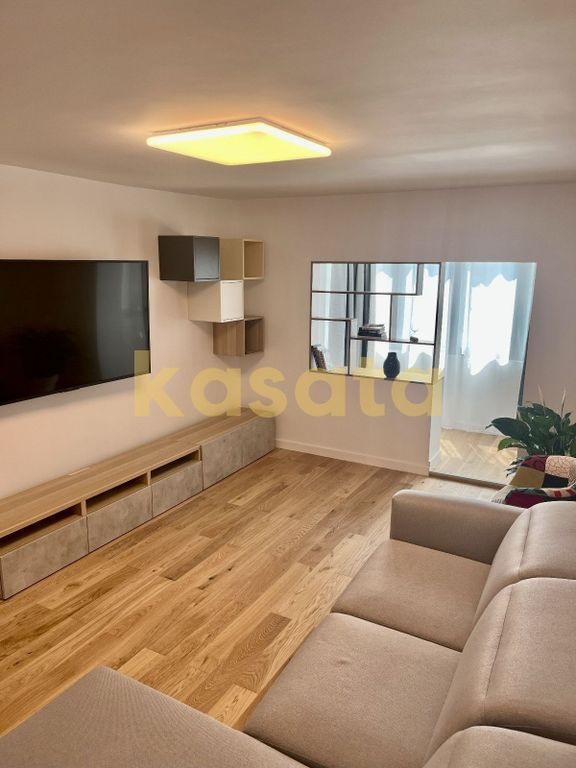 4 Camere etaj intermediar | incalzire in pardoseala | Avi...