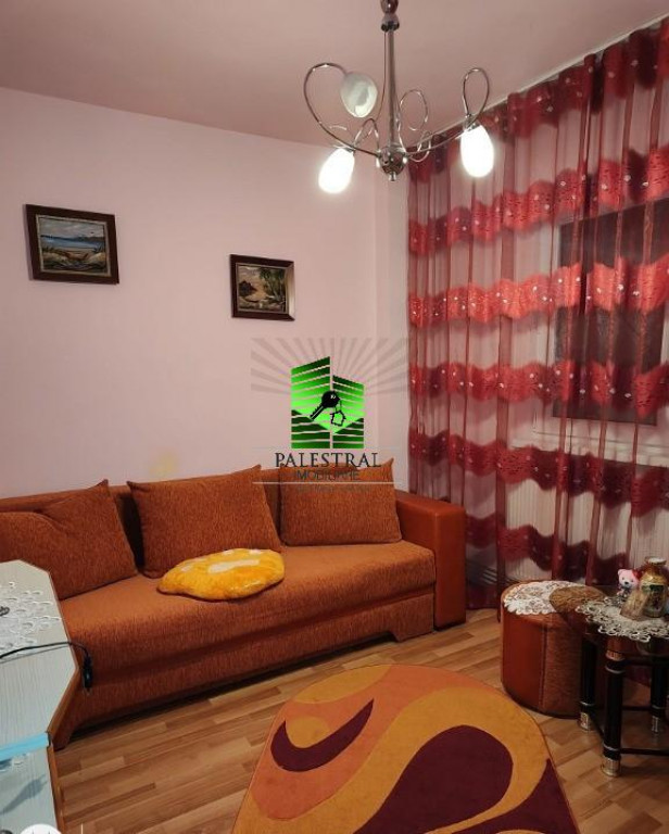 Apartament 2 camere decomandat de JUDETEAN,110000 Euro