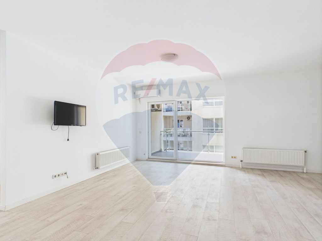 Apartament de familie în Felicity - 4 camere + 3 parcări