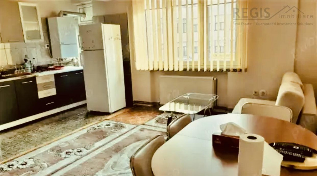 Apartament 3 camere la 500 m de Aula Universitatii