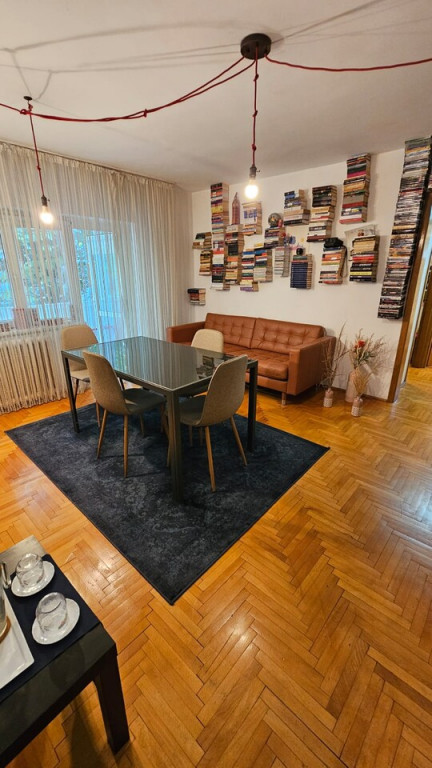 MALU ROSU - 2cam, cf1A, sd, 1/4, T, G,F - 78500 euro