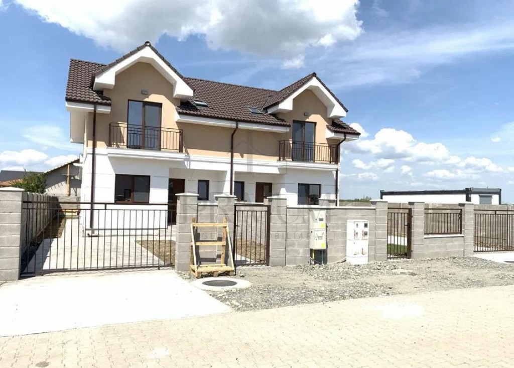 Duplex personalizare interioara - toate utilitatile