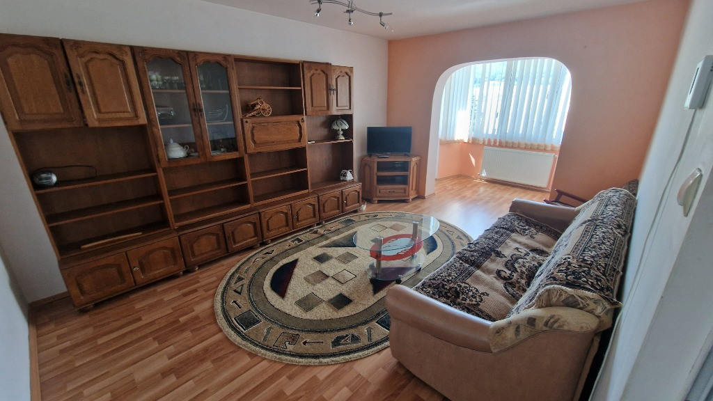 Apartament 3 camere Astra