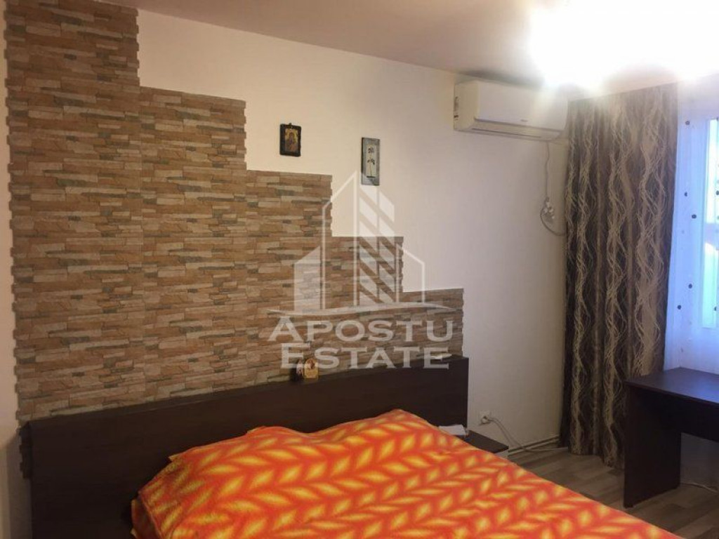 Apartament o camera in zona Complexului Studentesc, centr...