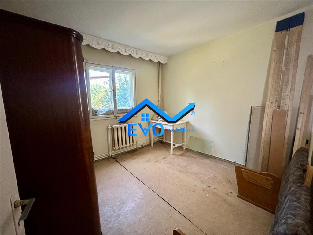 Apartament de cu 2 camere, etaj 1, Dacia