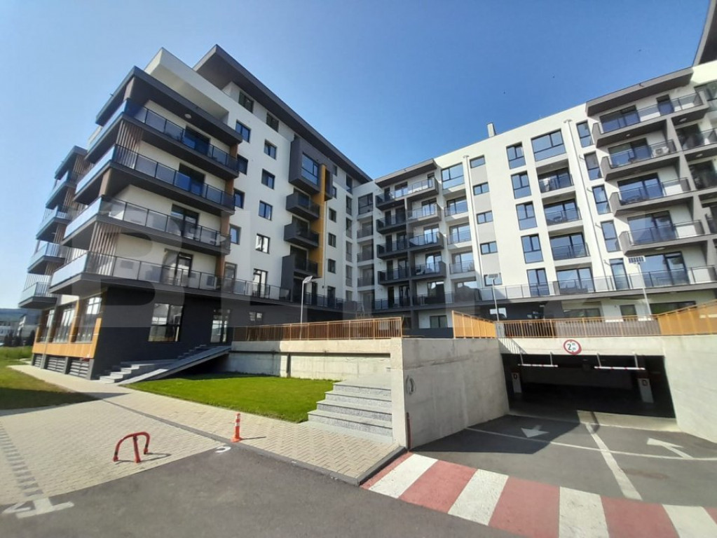 Apartament de inchiriat, cu 2 camere, 60 mp, etaj 2, Calea M