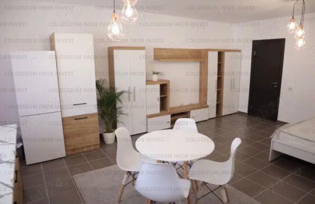 Garsoniera decomandata - zona Sanpetru