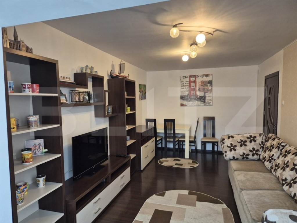 Apartament spațios cu 4 camere – etaj 1, mobilat, parcare