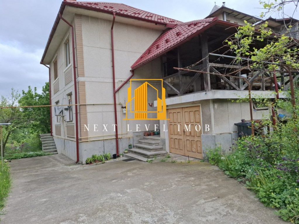 Vilă 7 camere, Strada TRIVALE, Teren 1150 mp - COMISION 0%