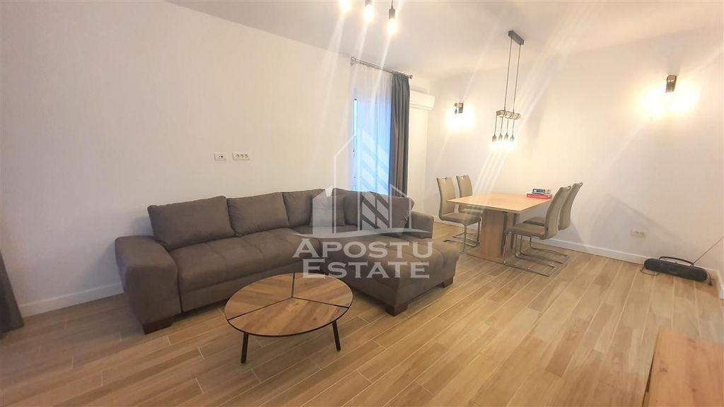 Apartament 2 camere Dumbravita, loc de parcare