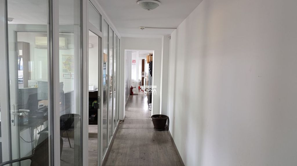 Spațiu de birouri / hală de închiriat