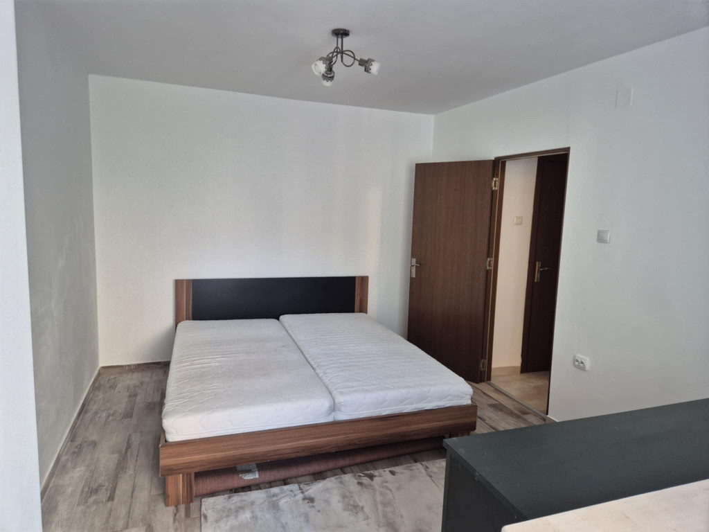 Apartament de 2 camere zona Vlahuta -Harmanului