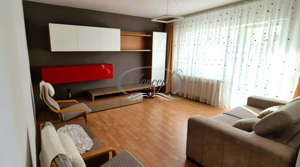 Apartament in Buna Ziua, bloc retras, cu spatii verzi si loc