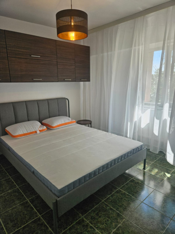 Apartament 2 camere , termen lung, zona Tomis II