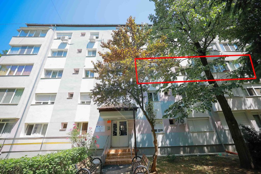 Apartament 2 cam decomandat, de închiriat, zona parc Olo...