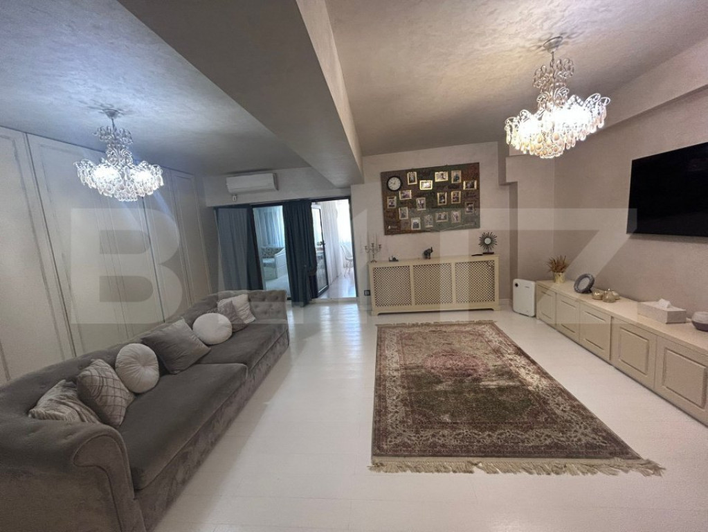Apartament cu 4 camere, 120 mp utili, centrala si AC, zona u