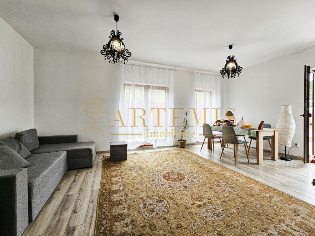 Oportunitate! Apartament de 2 camere, 54 mp, gradina 95 mp.,