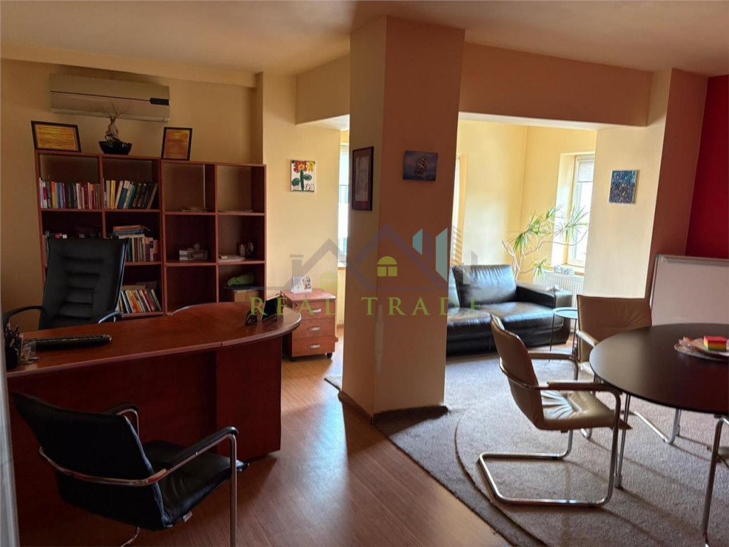 Apartament 4 camere Centrul Civic- Kogalniceanu