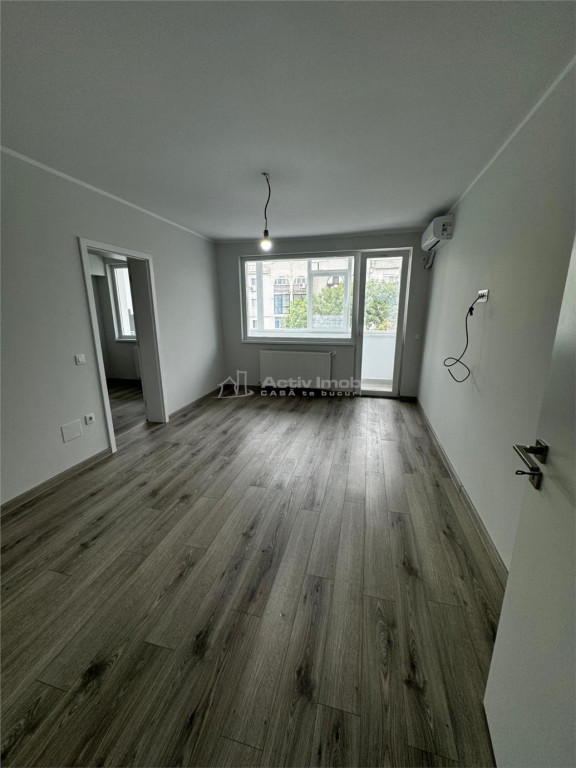 Ap 4 cam decomandat mazepa 1 renovat total 2024 et 3