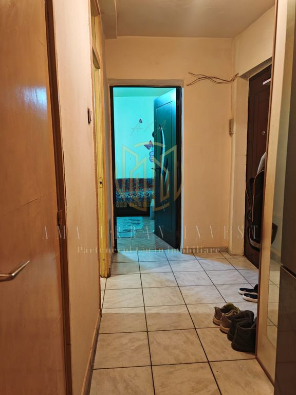 Brancoveanu cu Izvorul Oltului vand 2 camere 51 mp 72000 eur