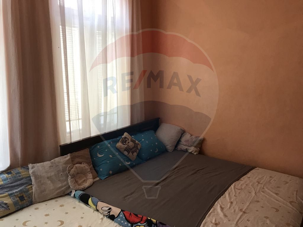 De vanzare garsoniera in vila zona Marriott