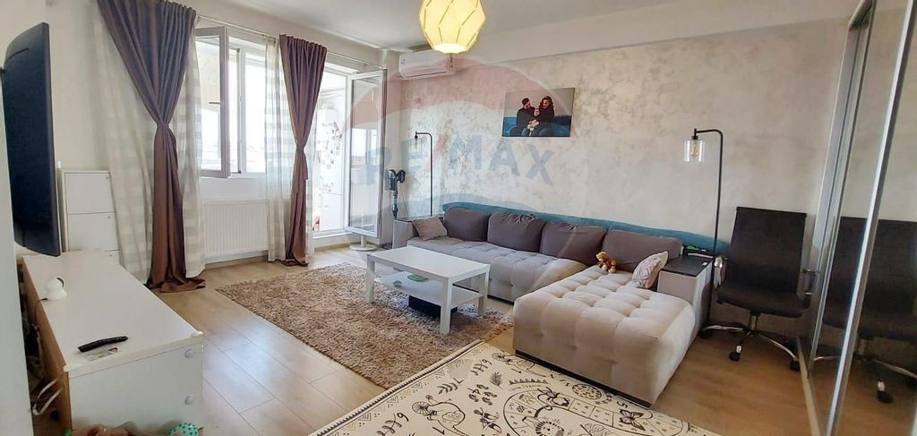 Apartament 2 camere de vânzare - Militari Residence, Str...
