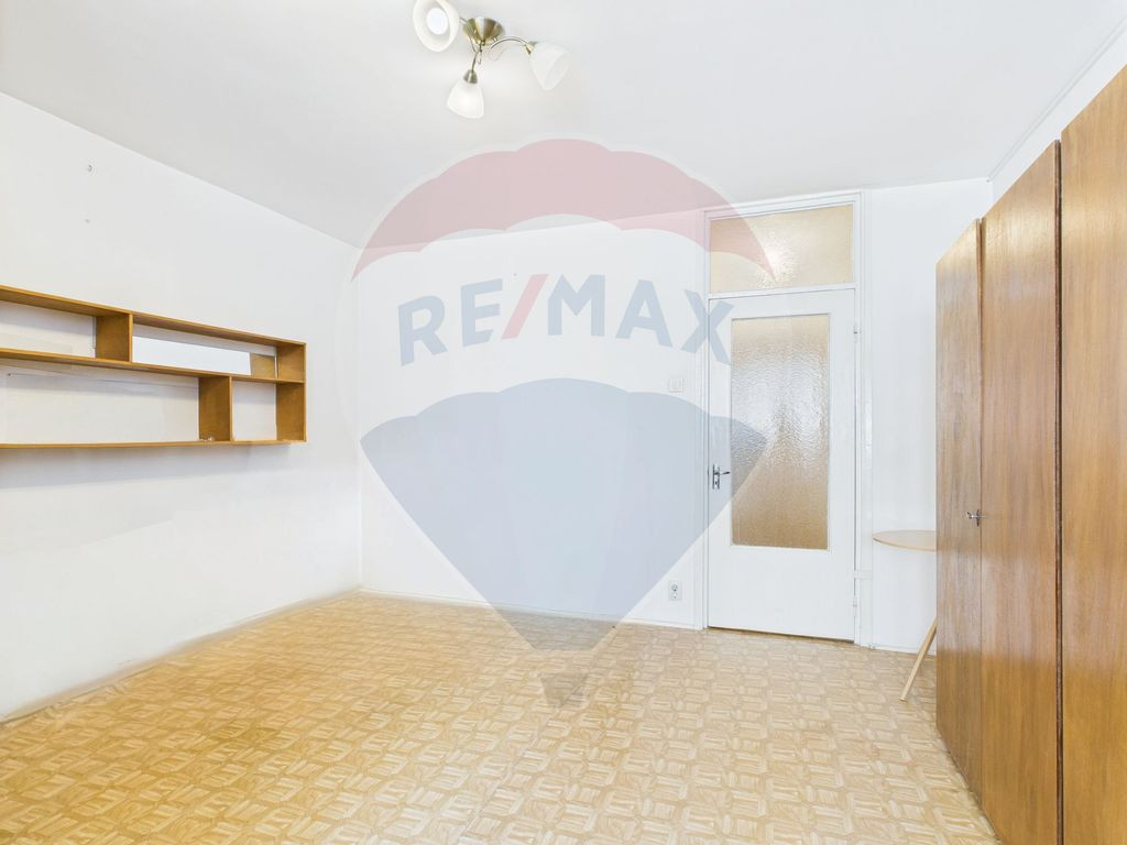 Garsonieră- zonă liniștită, aproape de metrou Ianculu...