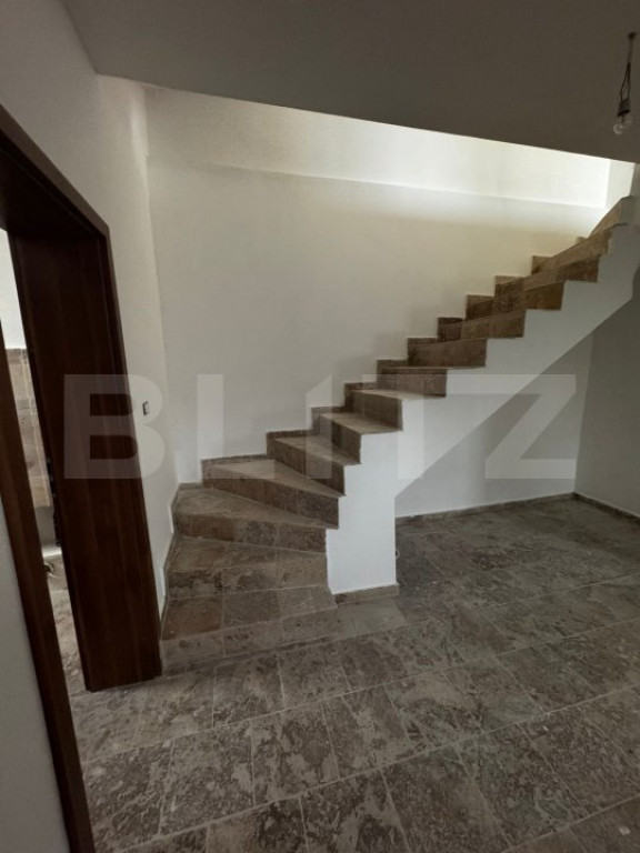 Casa de inchiriat 200mp aproape de principala Giroc, pretabi