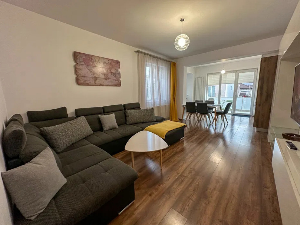 Apartament premium cu 3 camere, complet mobilat – Oportuni