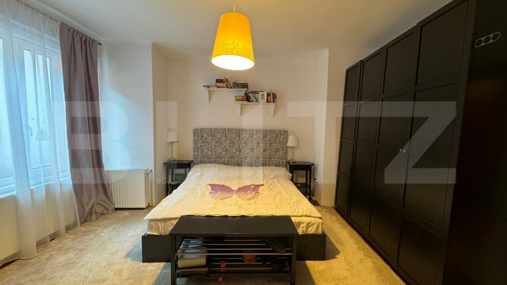 Apartament cu 4 camere, 150 mp, in Centrul Istoric al Brasov