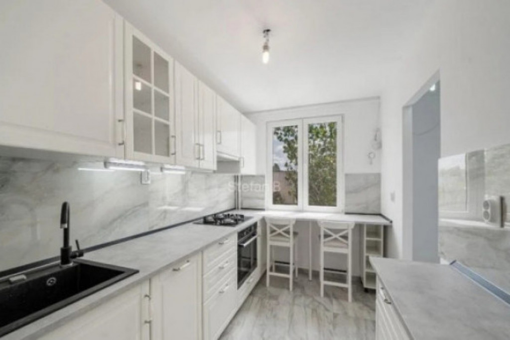 Apartament de 3 camere ( BOXA )-Drumul Taberei-Valea Oltului