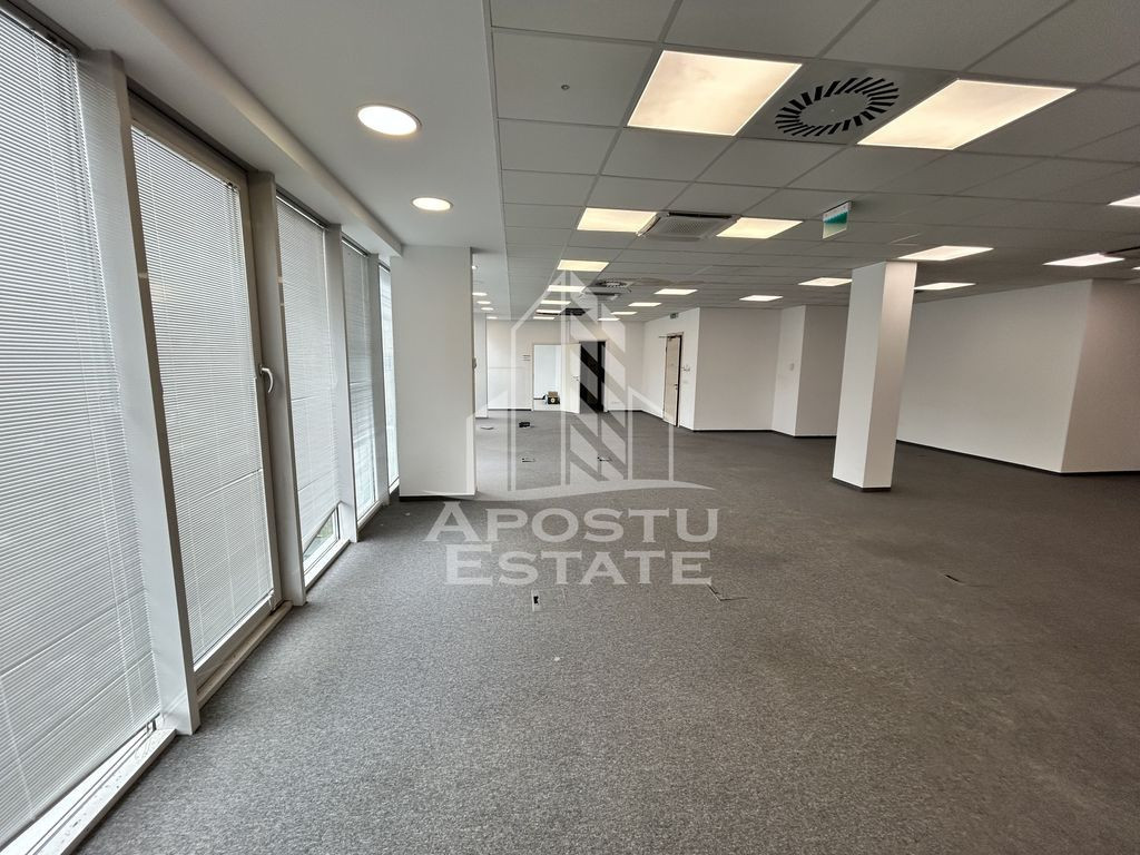 Spatiu birouri 192 mp zona centrala, Piata 700, COMISION 0%