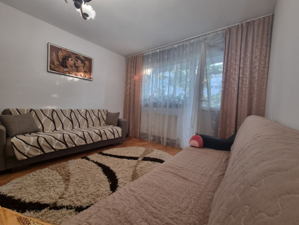 Zona Banca Națională- Ap. 2 camere, cu vedere la teii infl