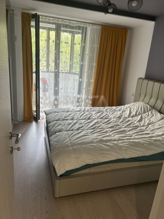 4 camere - Titan - decomandat - 2/4 - renovat