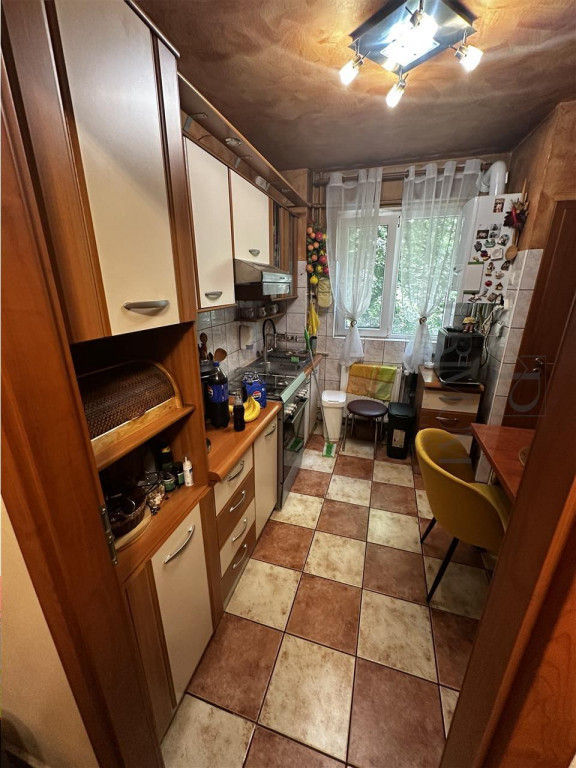 CIRCUMVALATIUNII - 4 Camere - Etaj 1 - Centrala proprie