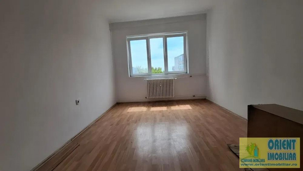 Far, garsoniera, etaj 3, vanzari Constanta