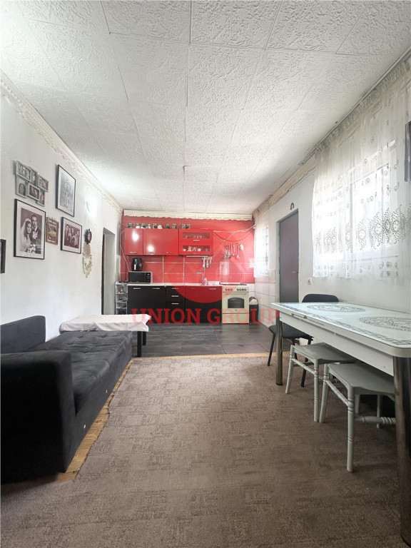 Casa la Super Pret in Zona Abator