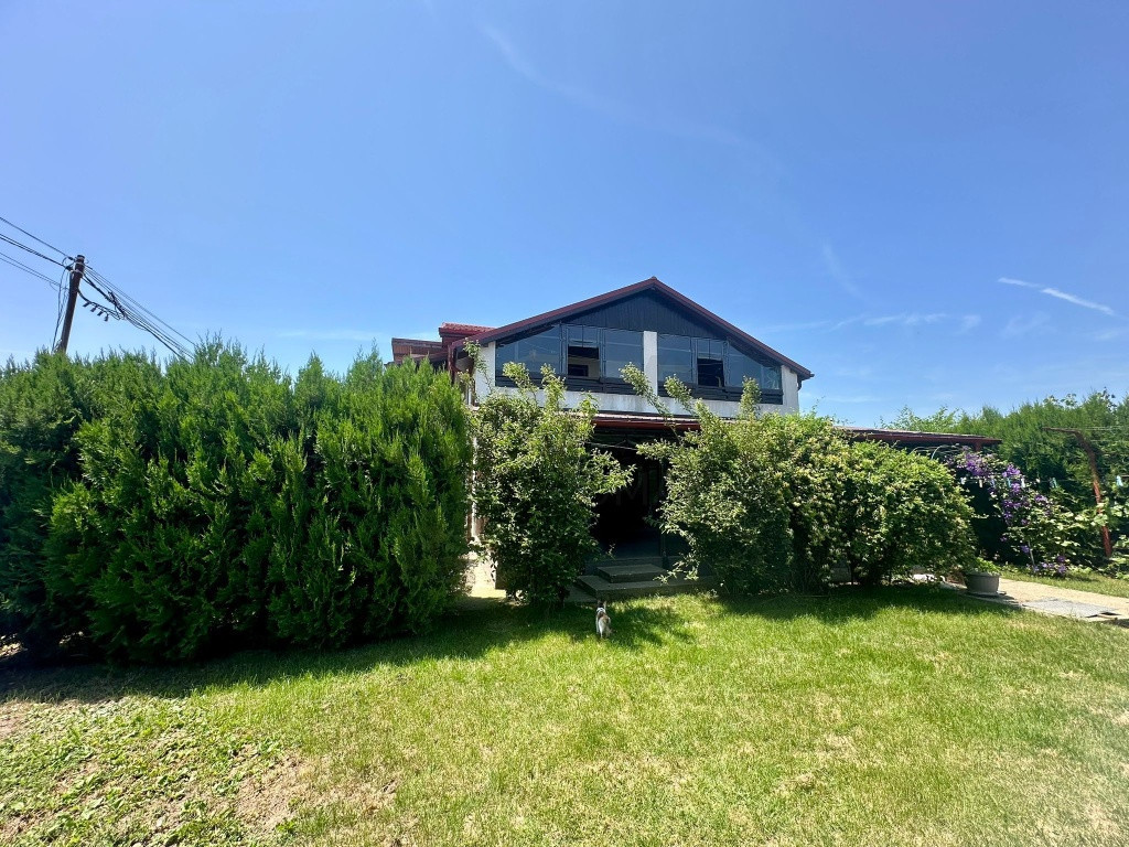 Vila 5 camere Balotesti I 1000 mp