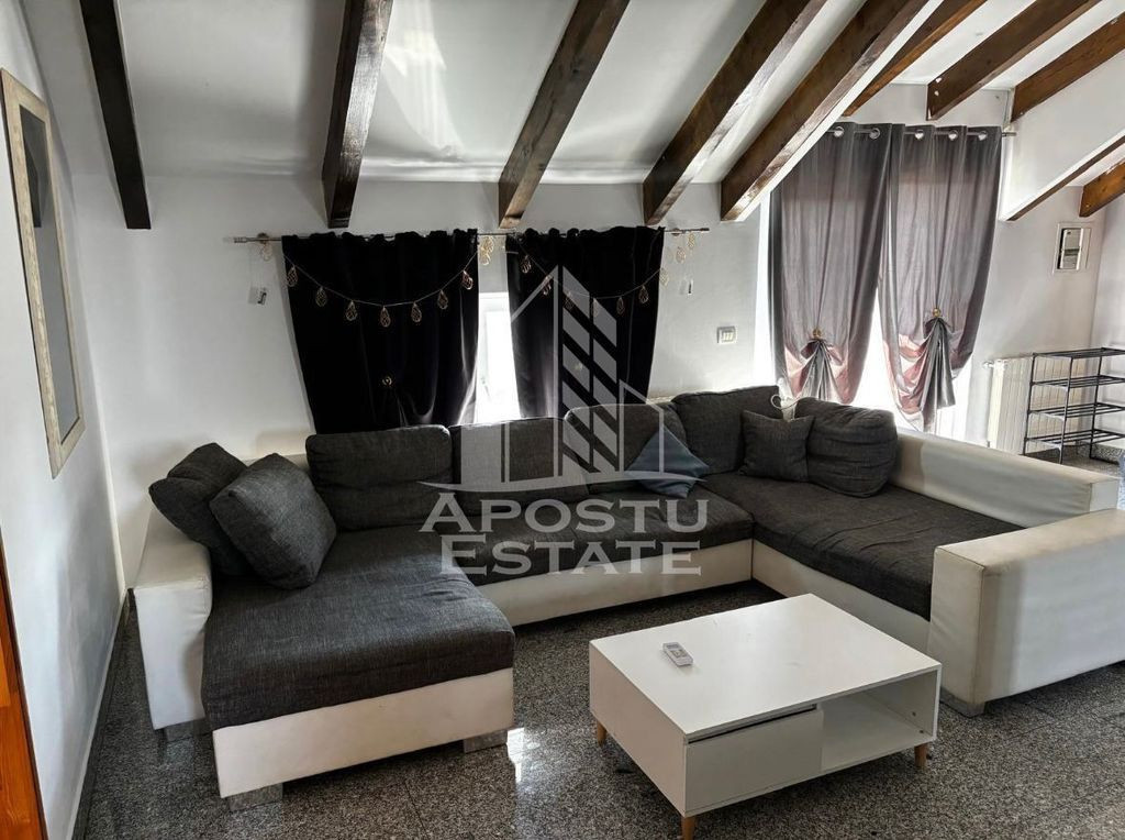 Apartament 3 camere Dumbravita