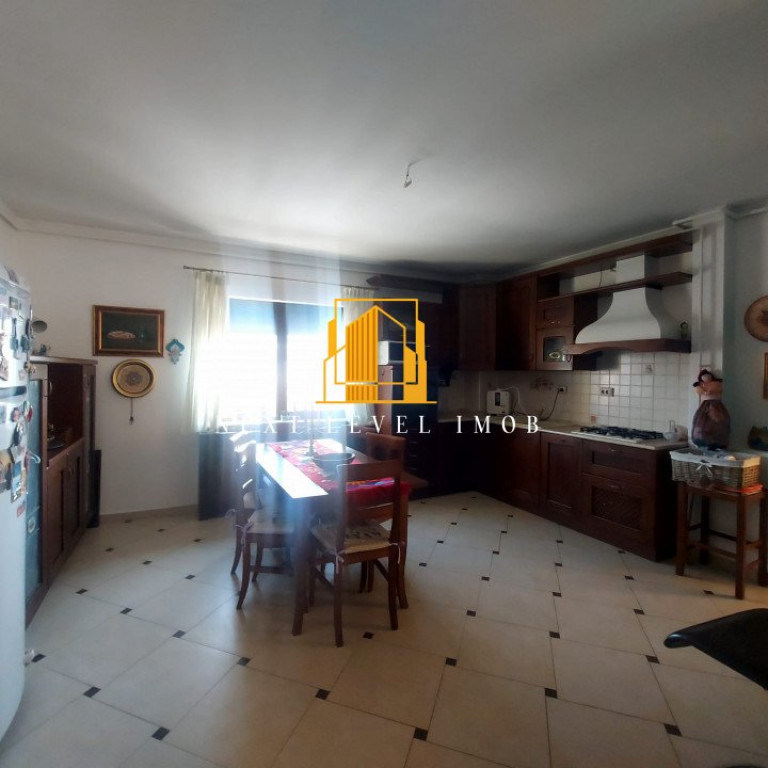 PENTHOUSE EXCLUSIVIST TEILOR, 4 camere, TERASA 153 mp, COMIS