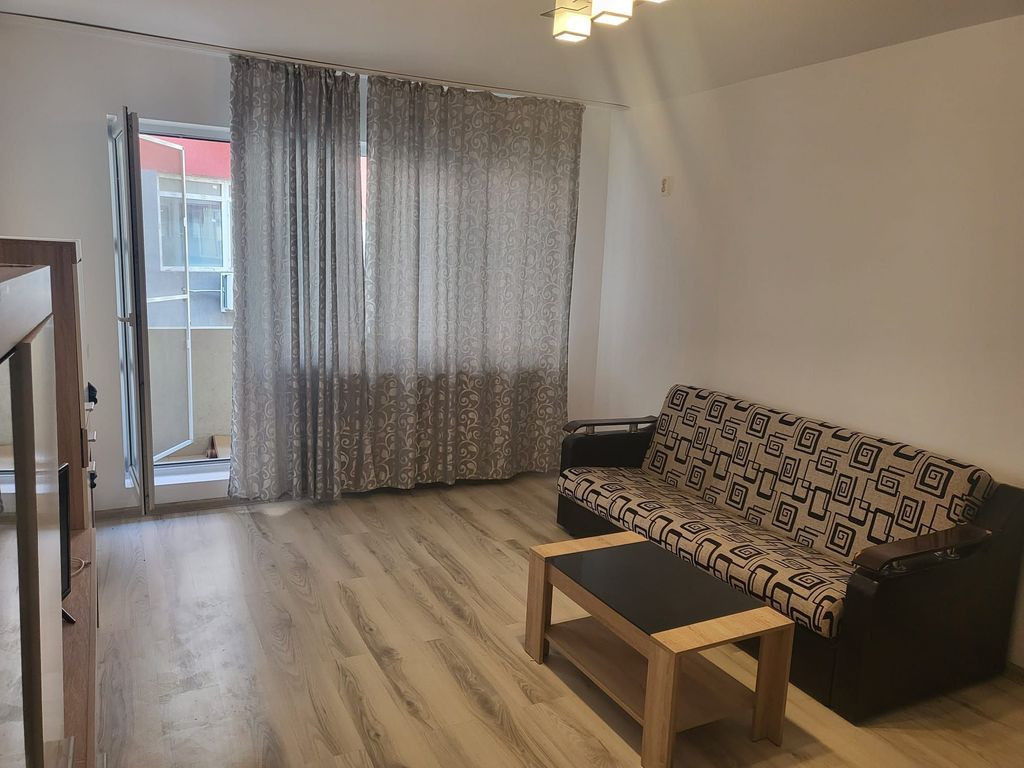 Trei camere Bragadiru zona Leroy