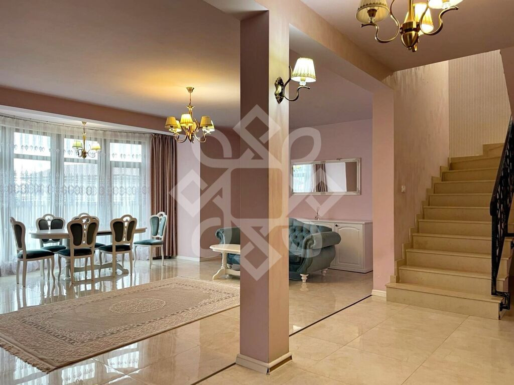 Casa P+M de in Osorhei, Bihor