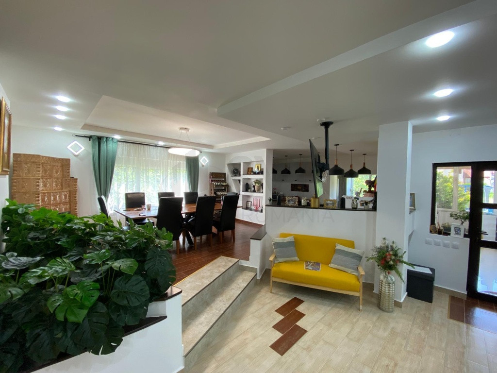 Vila 8 camere langa padure si lac