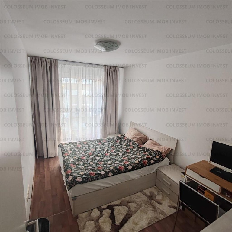 Apartament cu 2 camere, decomandat - zona Tractorul