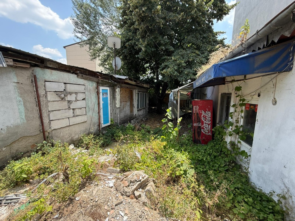 Teren I De Inchiriat I Fundeni