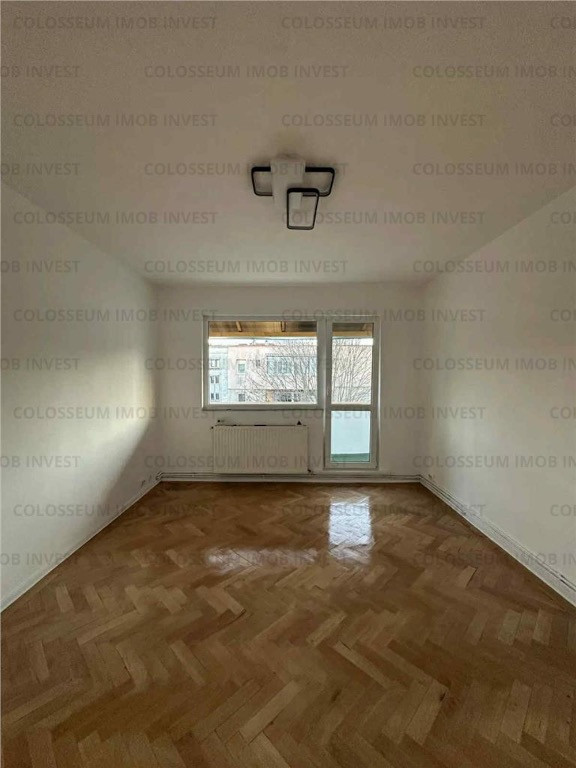 Apartament 2 camere, semidecomandat - zona Astra.