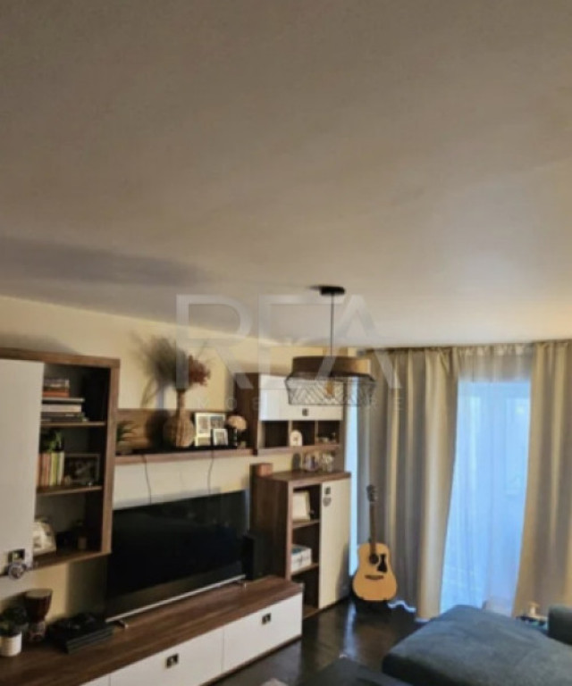 3 camere 3/10, bloc 1999, renovat, Calea 13 Septembrie-Prosp