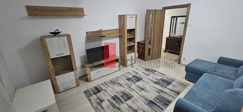 De inchiriat apart 2 camere, Cora Lujerului, langa metrou...