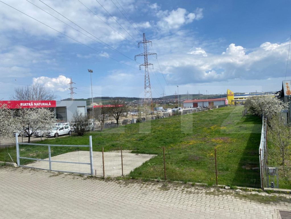 Teren intravilan de vânzare, 5.245 mp – zona Selgros, Suc